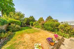 Rear garden angle 2- click for photo gallery